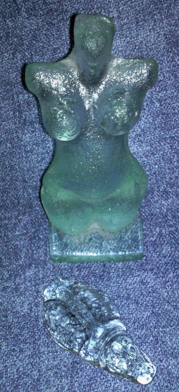 Beautiful glass figurine with a glass hippo
