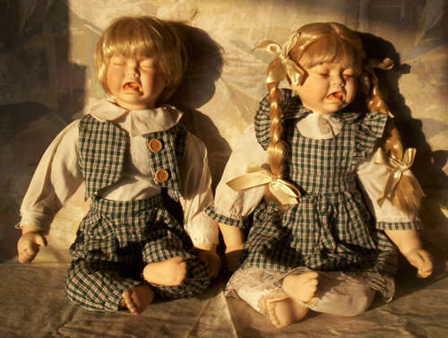 PORCELAIN DOLL PAIR - CRYING BABIES - 36cm TALL