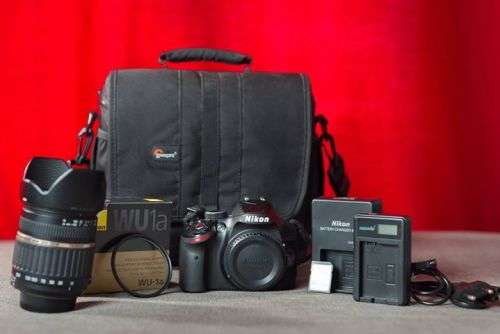 Nikon D3200 24MegaPixel DSLR WiFi Bundle