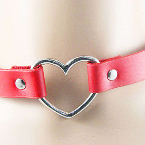 PU Leather Heart Choker - Red