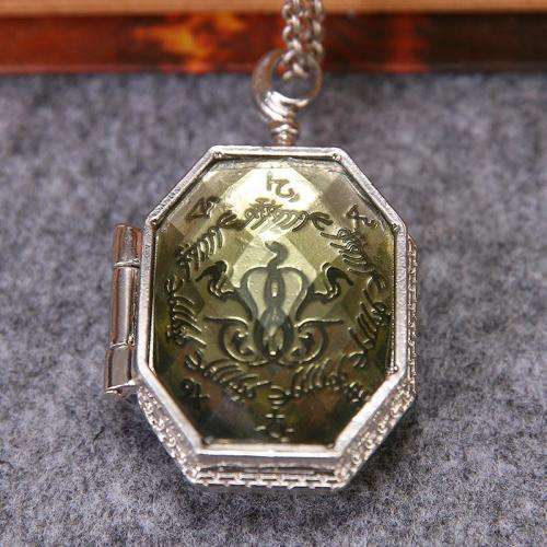 Harry Potter Slytherin House Badge Locket