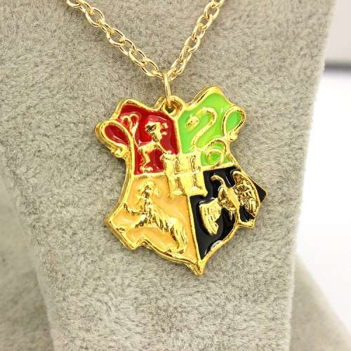 Harry Potter Hogwarts School of Witchcraft and Wizardry Badge Necklace - Style B