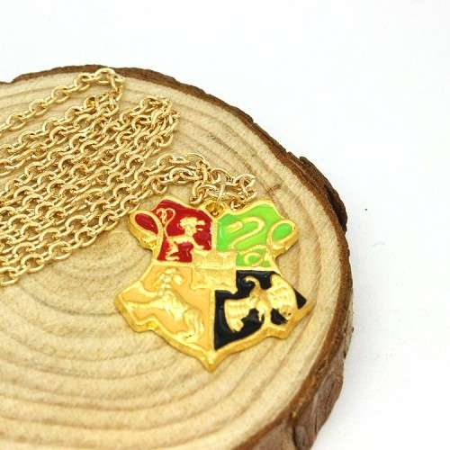 Harry Potter Hogwarts School of Witchcraft and Wizardry Badge Necklace - Style B