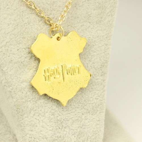 Harry Potter Hogwarts School of Witchcraft and Wizardry Badge Necklace - Style B