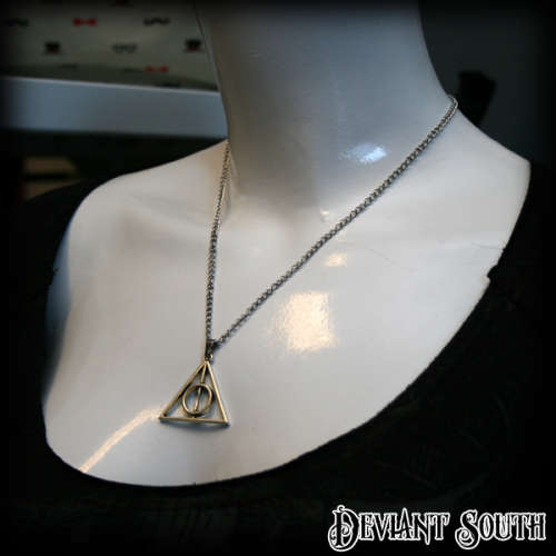 Harry Potter Deathly Hallows Non-Rotating Silver Necklace