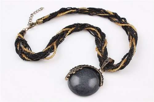 Round Pendant Multi-layered Bead Necklace