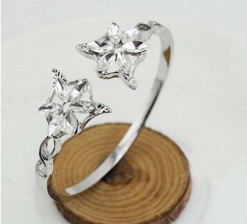 The Lord of the Rings Arwen`s Evenstar Cuff - One Size