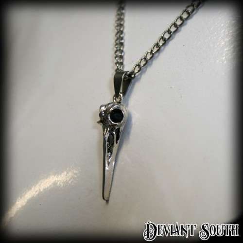Black-eyed Bird Skull Pendant Silver Necklace