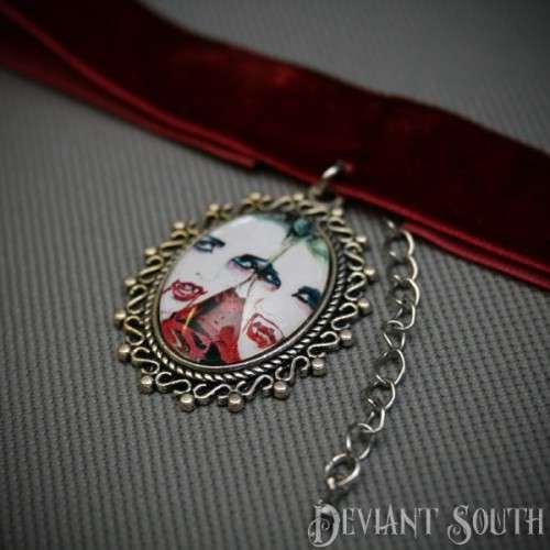 Burgundy Velvet Choker with Vampires 25x18mm Cabochon