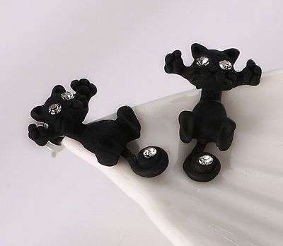 Cats with White Rhinestone Eyes Stud Earrings (pair)