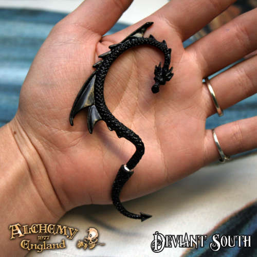 Alchemy Gothic E274B The Dragon`s Lure (right) Black Ear-wrap