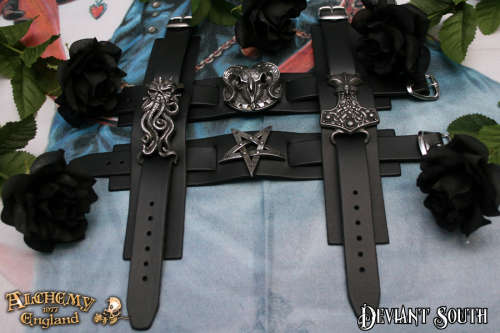 Alchemy Gothic A85 Pentagration leather wriststrap