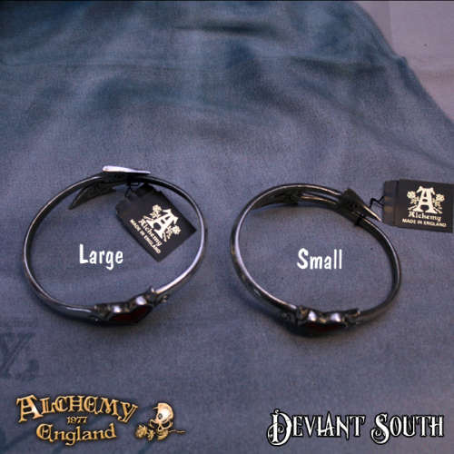 Alchemy Gothic ULFA6 Devil Heart bracelet (Size: Small)