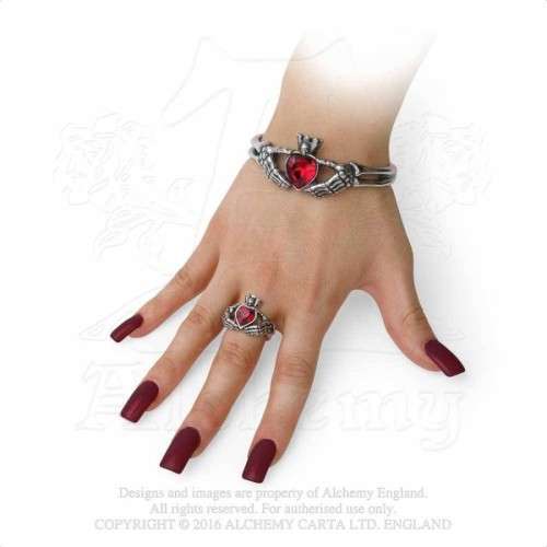 Alchemy Gothic AG-R210 Claddagh By Night ring - UK Size: Q | US Size: 8
