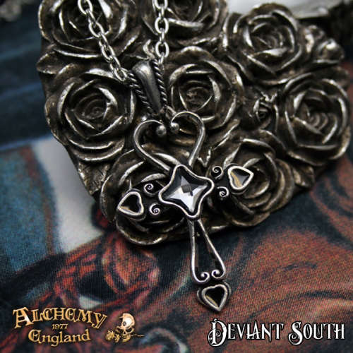 Alchemy Gothic P770 Amourankh pendant necklace