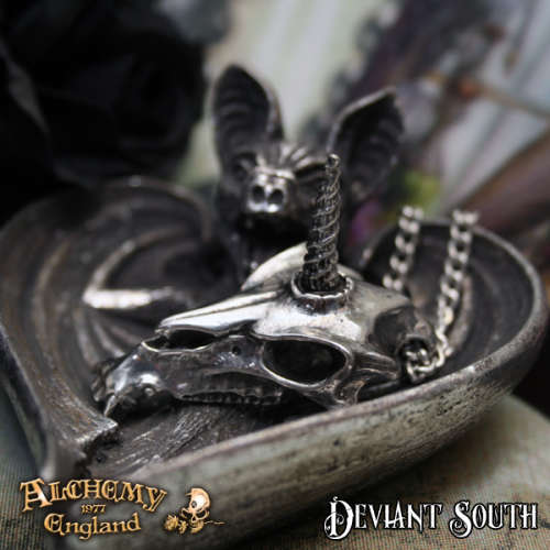 Alchemy Gothic P777 Uniskull pewter pendant necklace