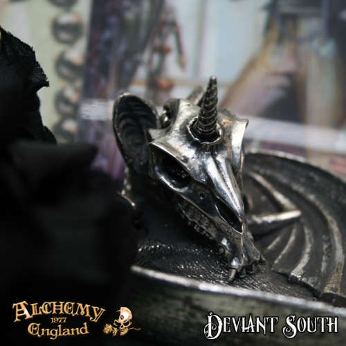 Alchemy Gothic P777 Uniskull pewter pendant necklace