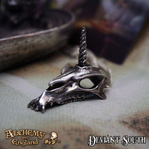 Alchemy Gothic P777 Uniskull pewter pendant necklace