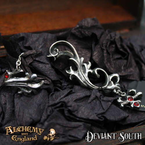 Last Chance! Alchemy Gothic E263 Sylvanus Stud Ear-Wrap (right)