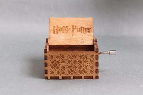 Harry Potter Hand Crank Wood Theme Music Box - Brown