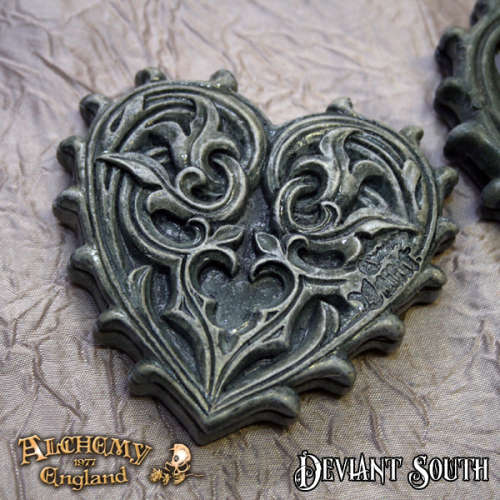 Alchemy Gothic V38 Gothic Heart Compact Mirror (Resin Compact Mirror)