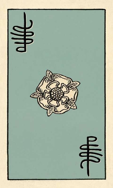 Smith-Waite Centennial Tarot In Tin (pocket-sized deck)