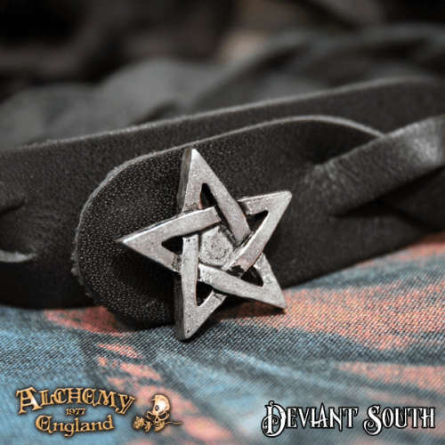 Alchemy Gothic A37 Pentagram Gaelic Plait Leather Wriststrap
