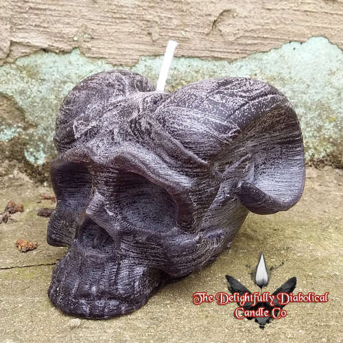 TDDCC Horned Skull Candle - Regal Purple - Unscented