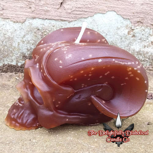 TDDCC Horned Skull Candle - Dragon Amber - Unscented