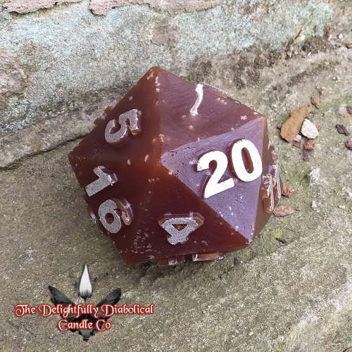 TDDCC D20 Candle - Dragon Amber - Unscented