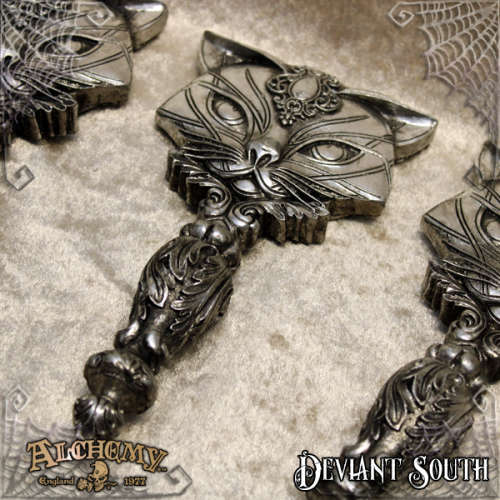 Alchemy Gothic V64 Sacred Cat Hand Mirror (Resin)