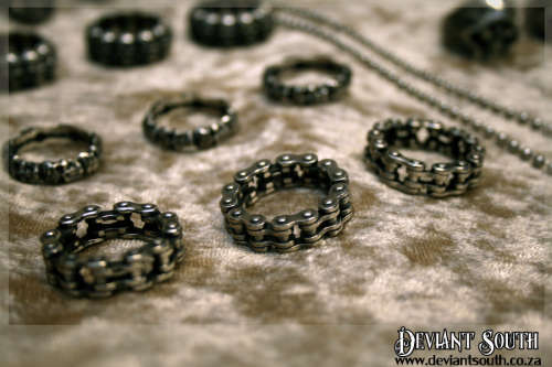 Stainless Steel Bike Chain Ring - Size 10 (US) | U (UK)
