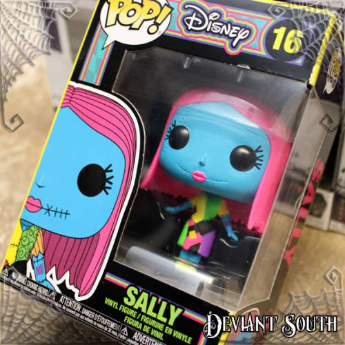 Funko Pop!: The Night Before Christmas-Sally (Black Light)