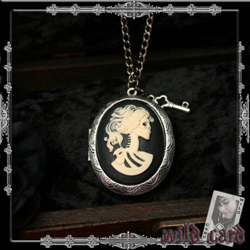 Reserved for candicesmll [commission] - Madame Squelette Black & Ivory 30x40mm Cameo Locket