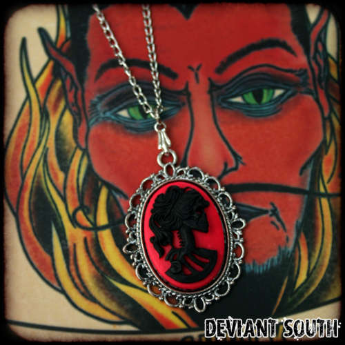 SALE! Madame Squelette Hot Pink Silhouette Silver Necklace