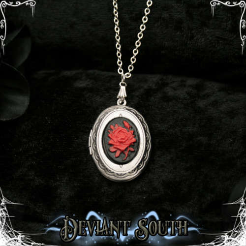 Red Rose 13x18mm Cameo Locket