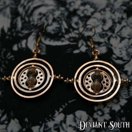 Harry Potter Time Turner Hermione Rotating Gold-tone Hourglass Earrings - Earth Sand