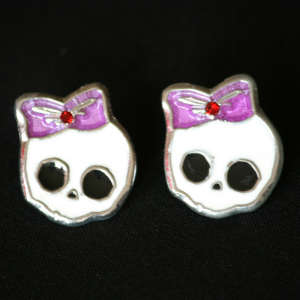 SALE -->> Earrings - Girly Skull Studs