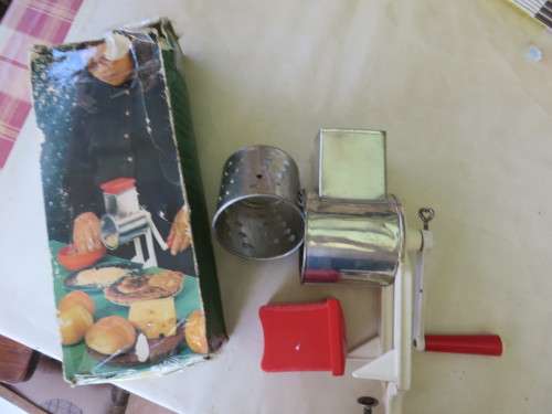 LARGE VINTAGE GRATER WITH TWO ATTACHMETS - SCHULTE - GERMANY - AS PER SCAN