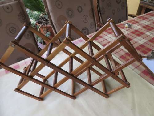 WOODEN FOLDABLE WINE RACK FOR 10 BOTTLES - AS PER SCAN