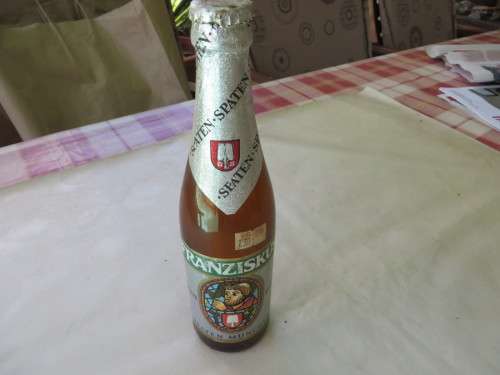 EMPTY BEER BOTTLE - FRANZISKUS - GERMANY -  AS PER SCAN - B1