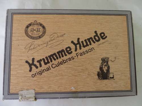LARGE CIGAR BOX - KRUMME HUNDE - WITH 8 CIGARS - GERMANY - AS PER SCAN