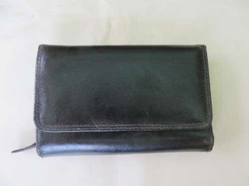 MILADY'S LEATHER PURSE - 150 X 100 MM - AS PER SCAN