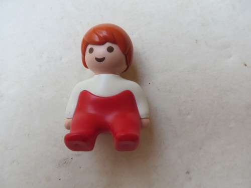 PLAYMOBIL FIGURE - AS PER SCAN