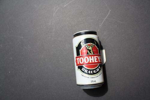 BEER CAN - TOOHEYS DRAFT - PLEASE HAVE A LOOK