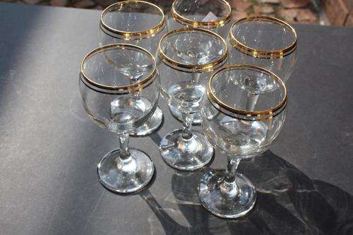 6 WINE GLASSES - 65 MM DIAM. - 145 MM HIGH - PLEASE HAVE A LOOK