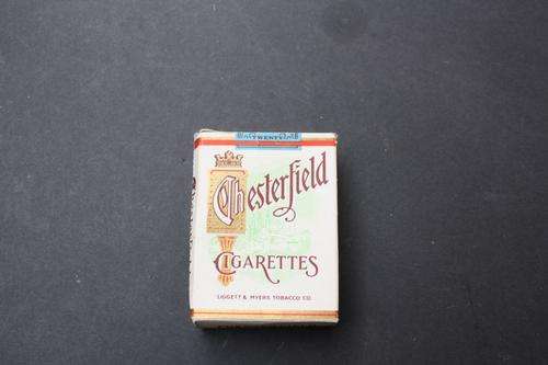 CARDBOARD CIGARETTE BOX - CHESTERFIELD - PLEASE HAVE A LOOK