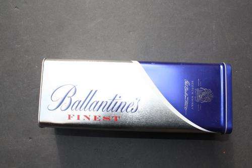 TIN BOX - BALLANTINE'S FINEST