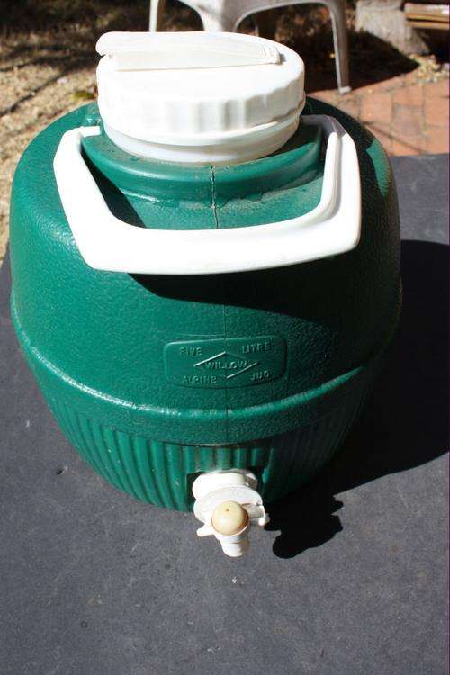 WILLOW - 5 LITRE JUG