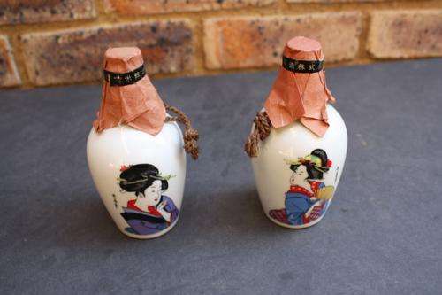 2 JAPANESE CERAMIC BOTTLES FILLED WITH SAKE - STILL SEALED - 180 ML EACH